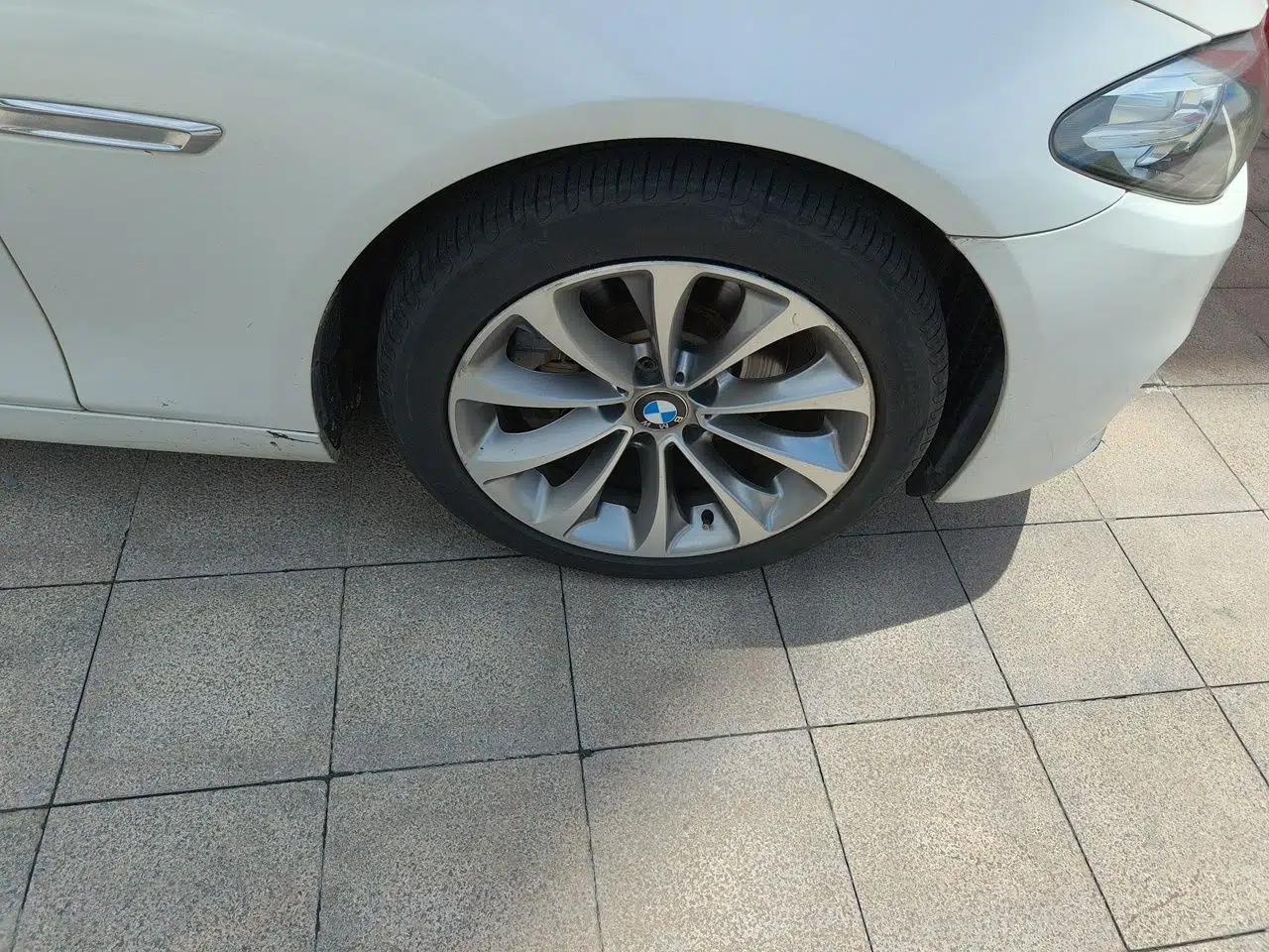 BMW 5 Series 2017 525Li Leading Model — миниатюра 8