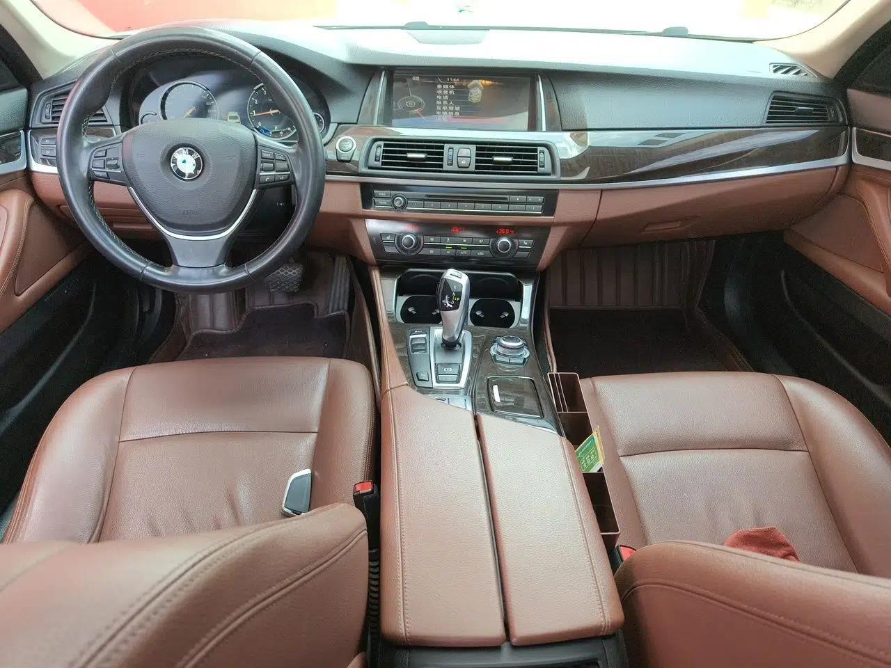 BMW 5 Series 2017 525Li Leading Model — миниатюра 9