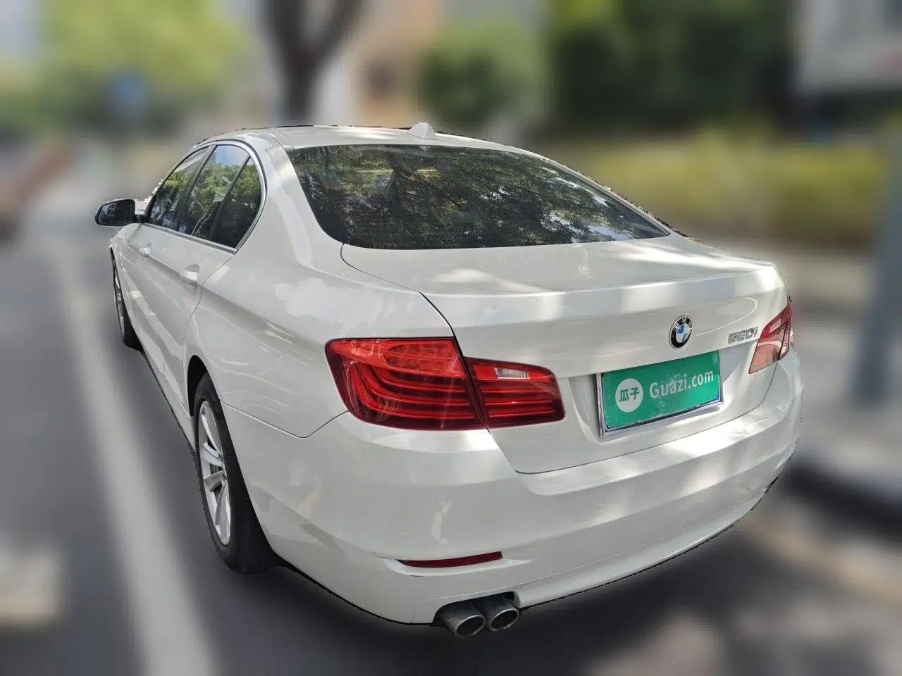 BMW 5 Series 2013 520i Elegant Edition — миниатюра 4