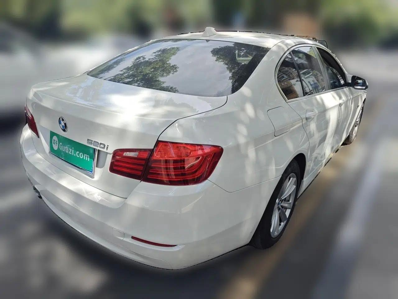 BMW 5 Series 2013 520i Elegant Edition — миниатюра 6