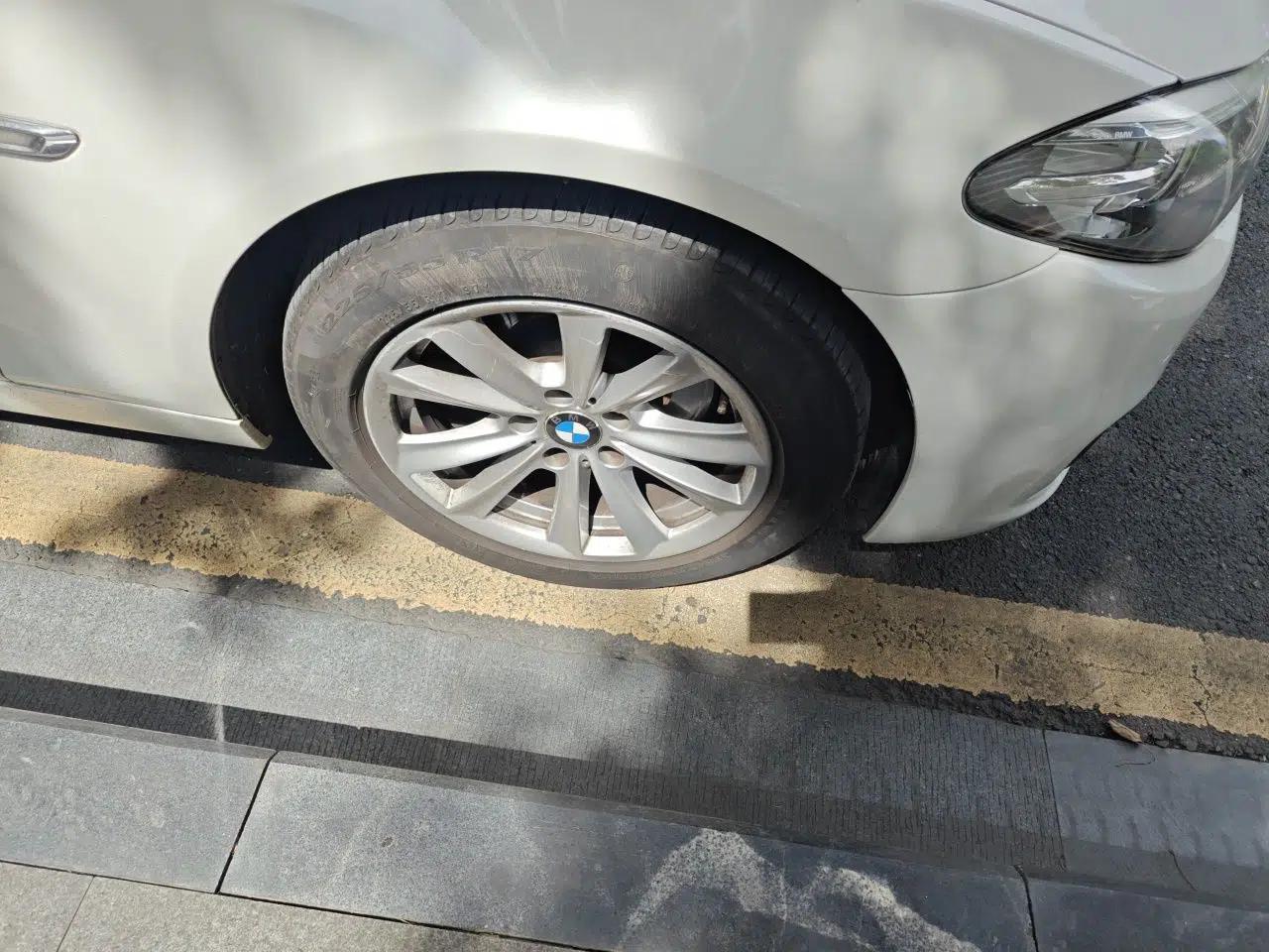 BMW 5 Series 2013 520i Elegant Edition — миниатюра 8