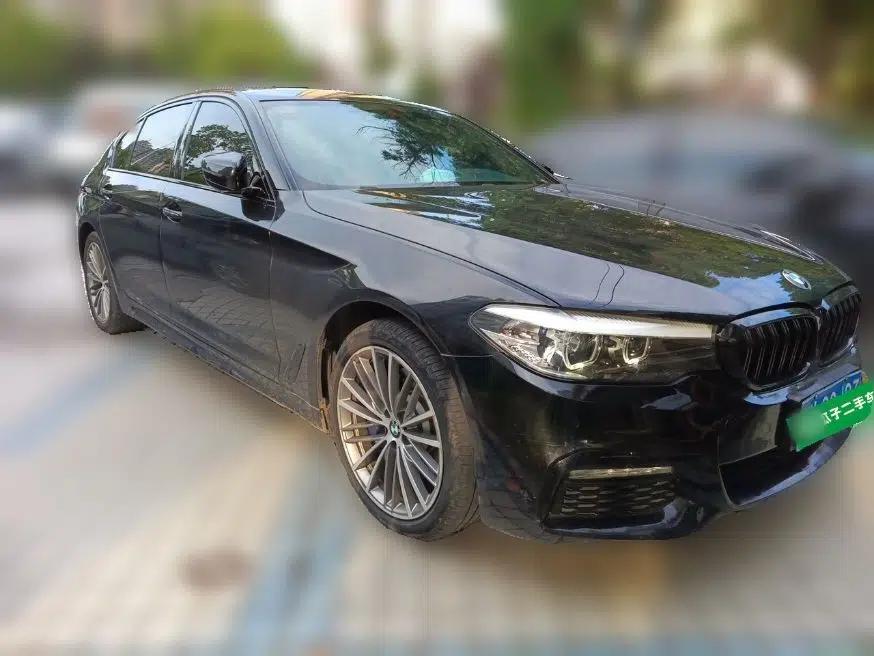 BMW 5 Series 2018 530Li Leading Model M Sport Package — миниатюра 3