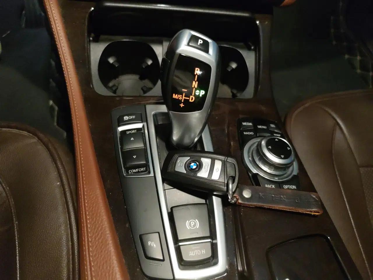 BMW 5 Series 2017 525Li Leading Model — миниатюра 14