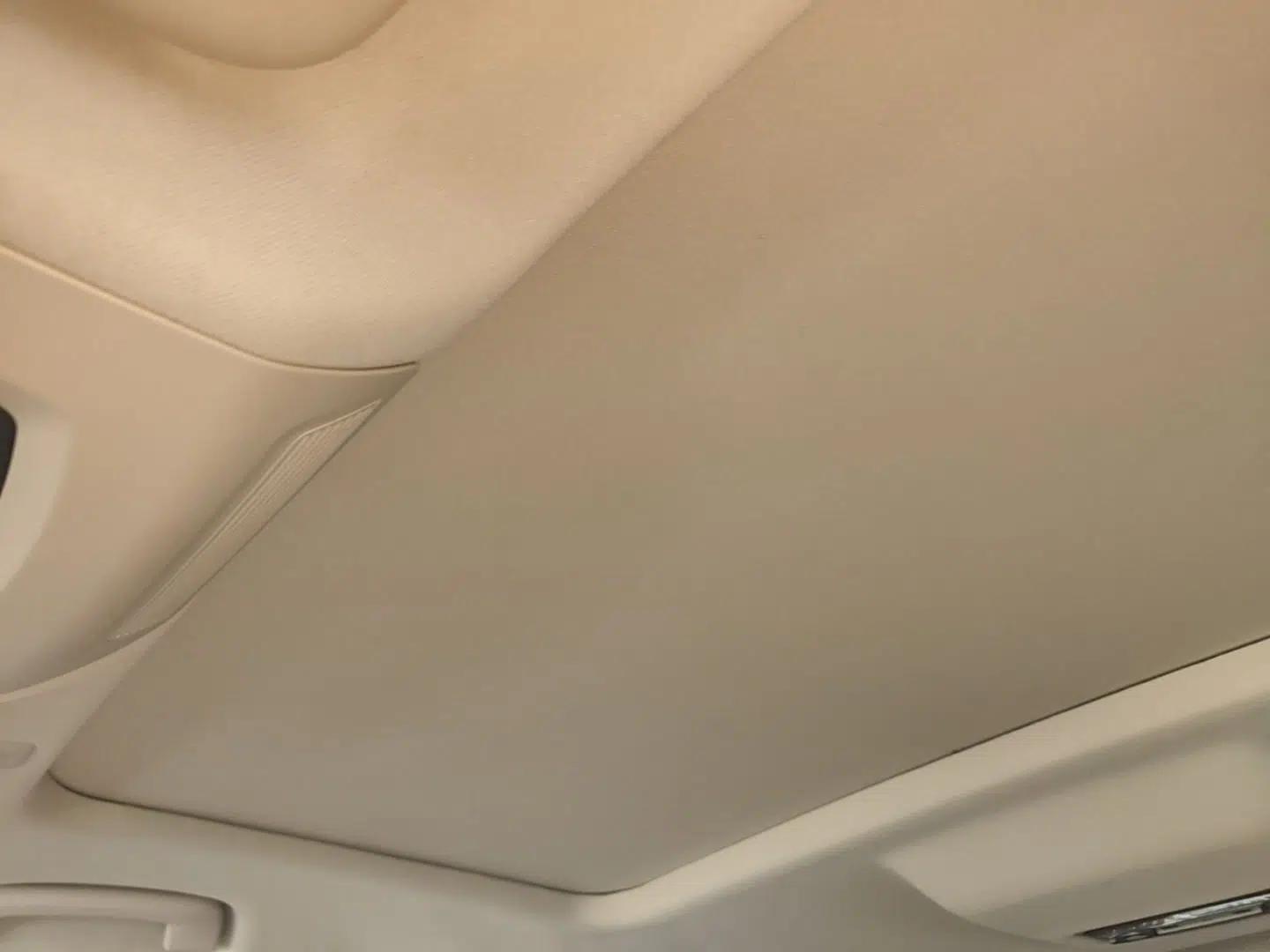 BMW 5 Series 2017 520Li Elegant Edition — миниатюра 21