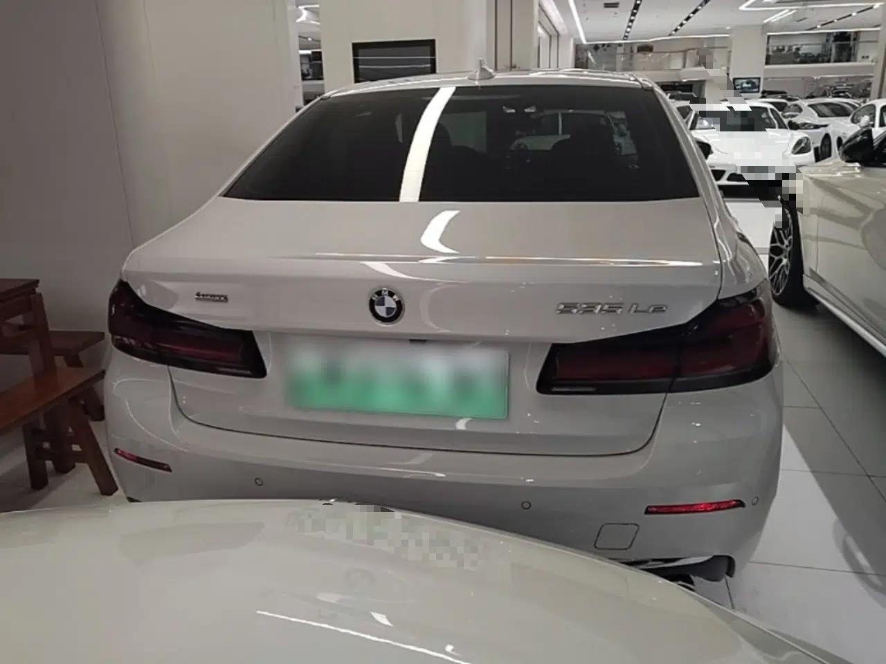 BMW 5 Series New Energy 2021 535Le Luxury Package — миниатюра 5