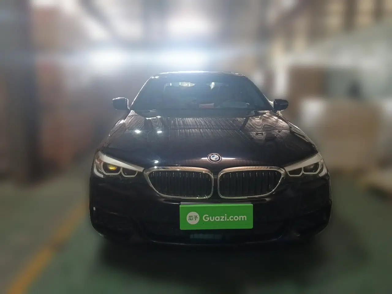BMW 5 Series 2019 525i M Sport Package — миниатюра 2