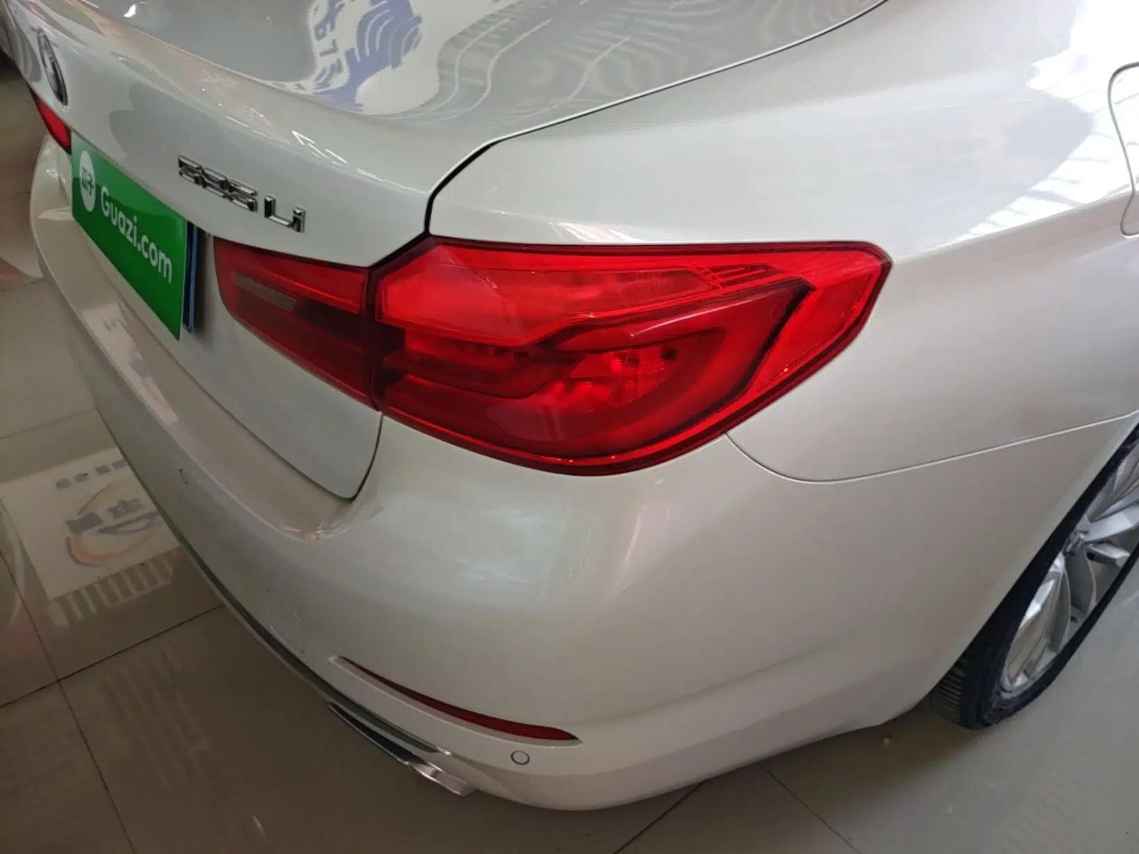 BMW 5 Series 2018 525Li Luxury Package — миниатюра 14