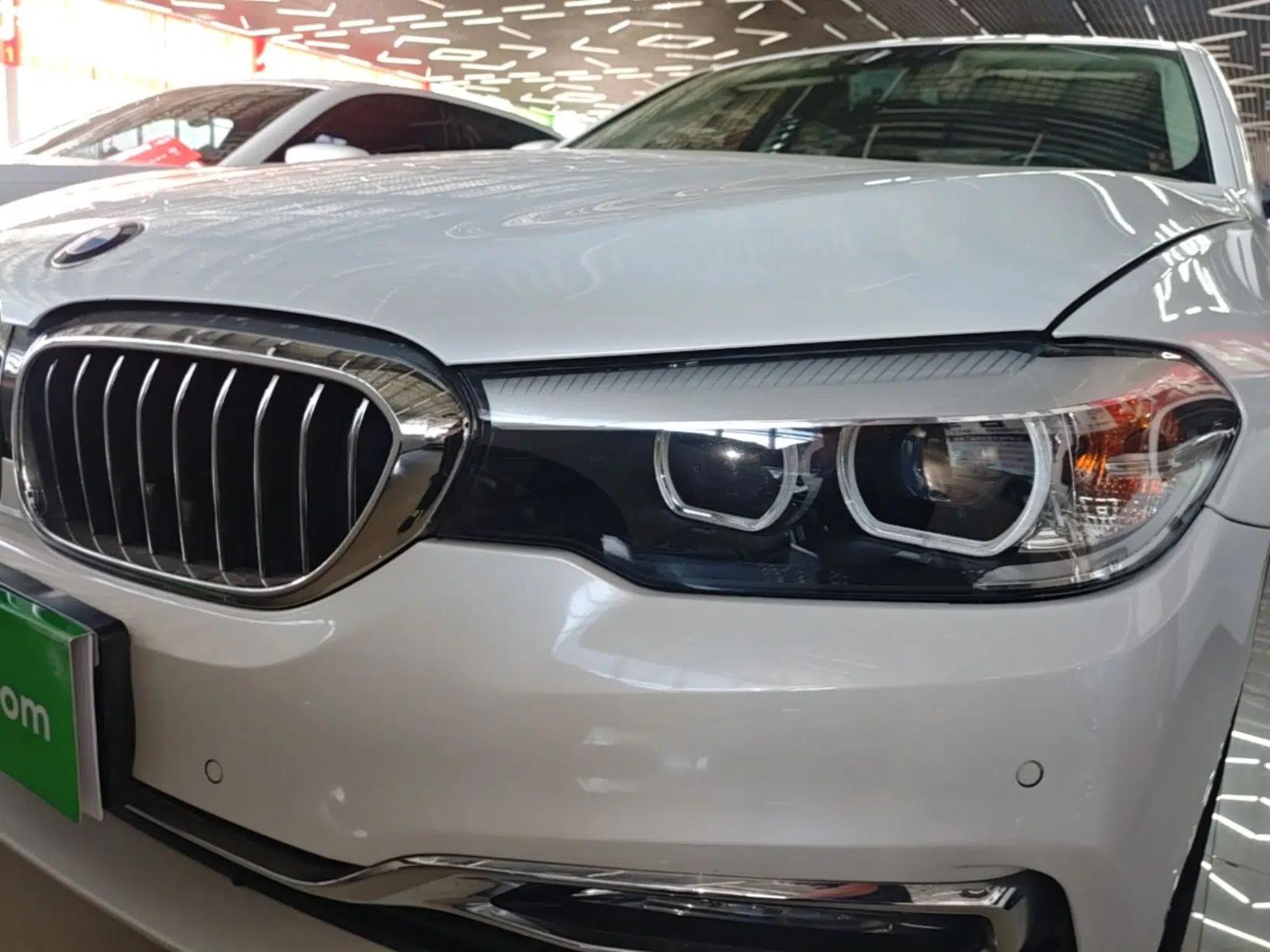 BMW 5 Series 2018 525Li Luxury Package — миниатюра 8