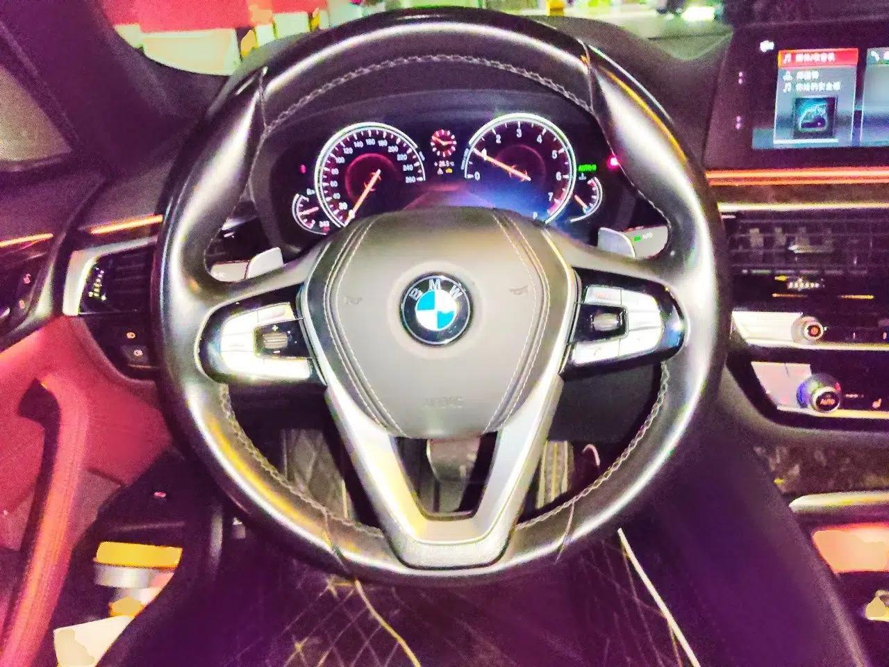 BMW 5 Series 2018 Restyled 530Li Leading Edition M Sport Package — миниатюра 10
