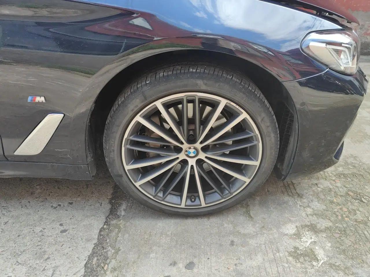 BMW 5 Series 2021 530Li Leading Luxury Package — миниатюра 8
