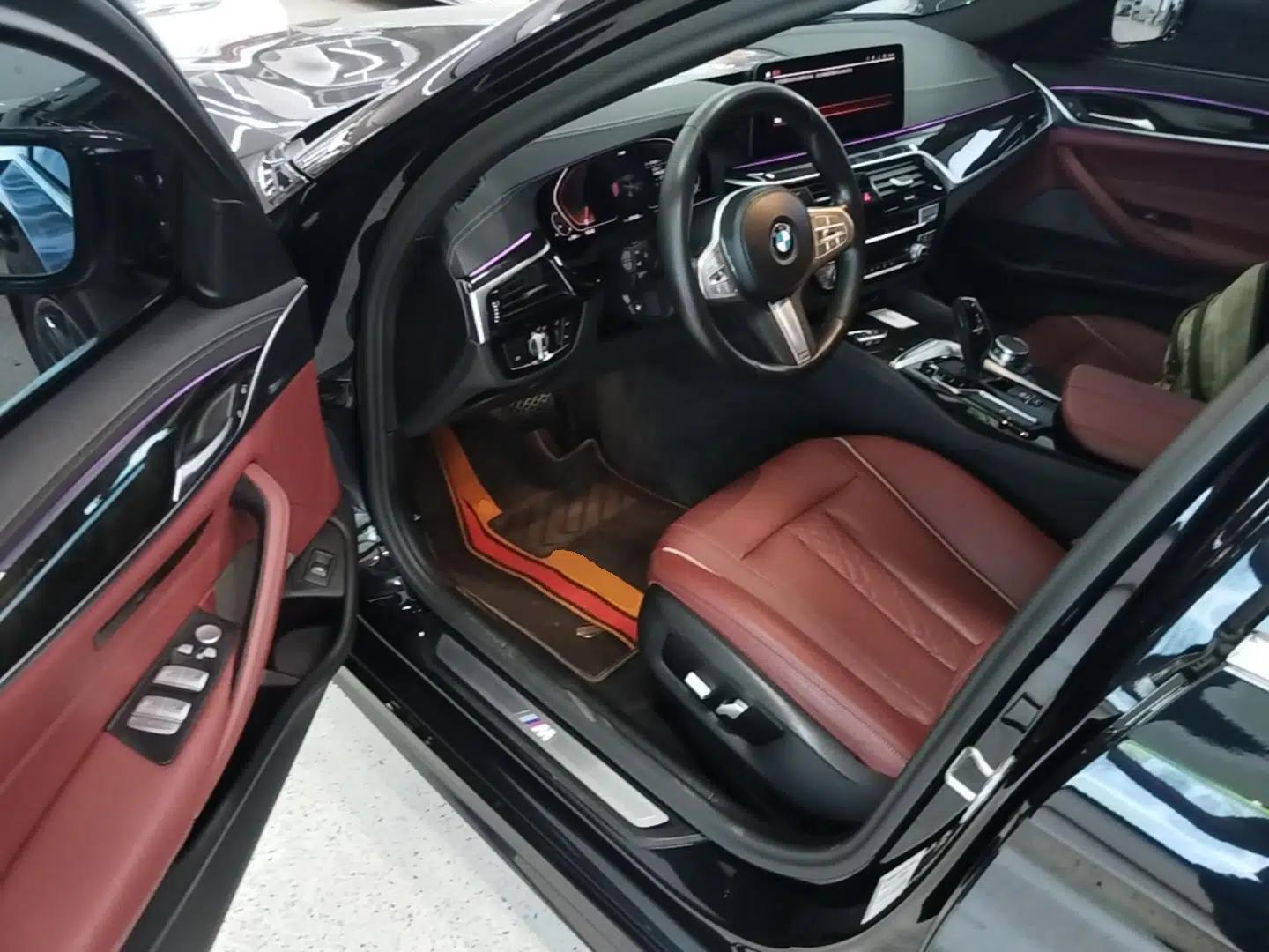 BMW 5 Series 2022 Second Facelift 525Li M Sport Package — миниатюра 18