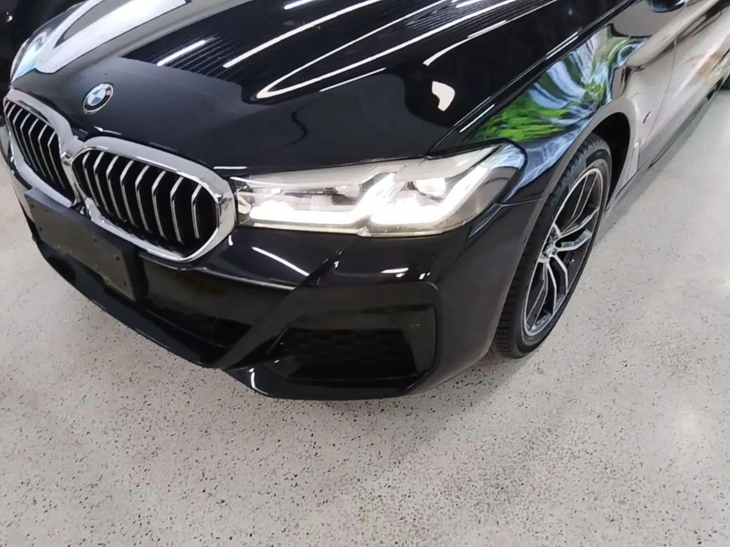 BMW 5 Series 2022 Second Facelift 525Li M Sport Package — миниатюра 8