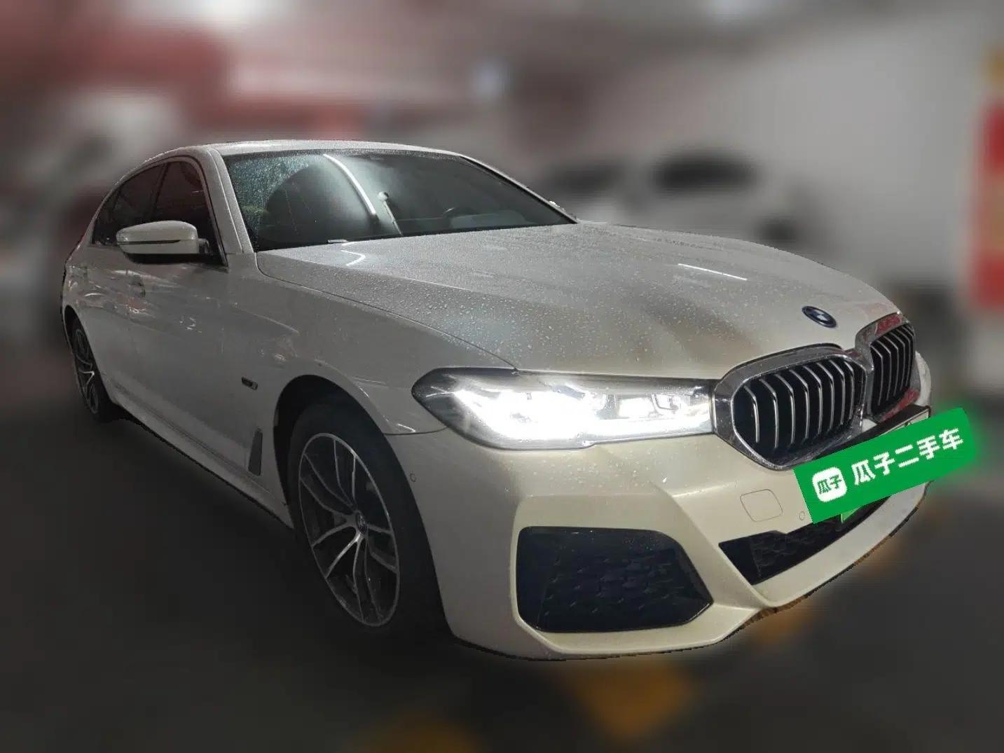 BMW 5 Series New Energy 2022 Second Facelift 535Le M Sport Package — миниатюра 3