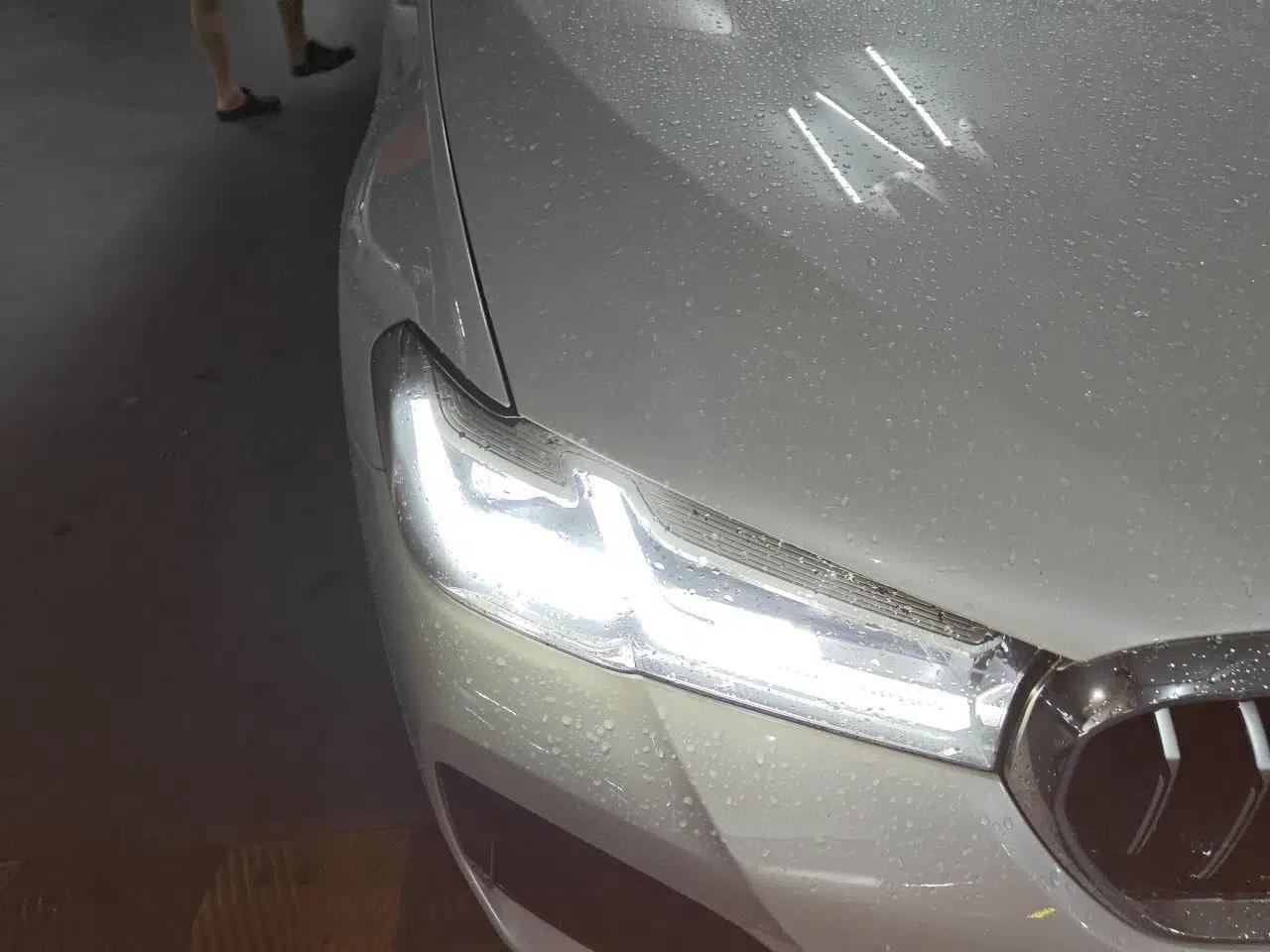 BMW 5 Series New Energy 2022 Second Facelift 535Le M Sport Package — миниатюра 7