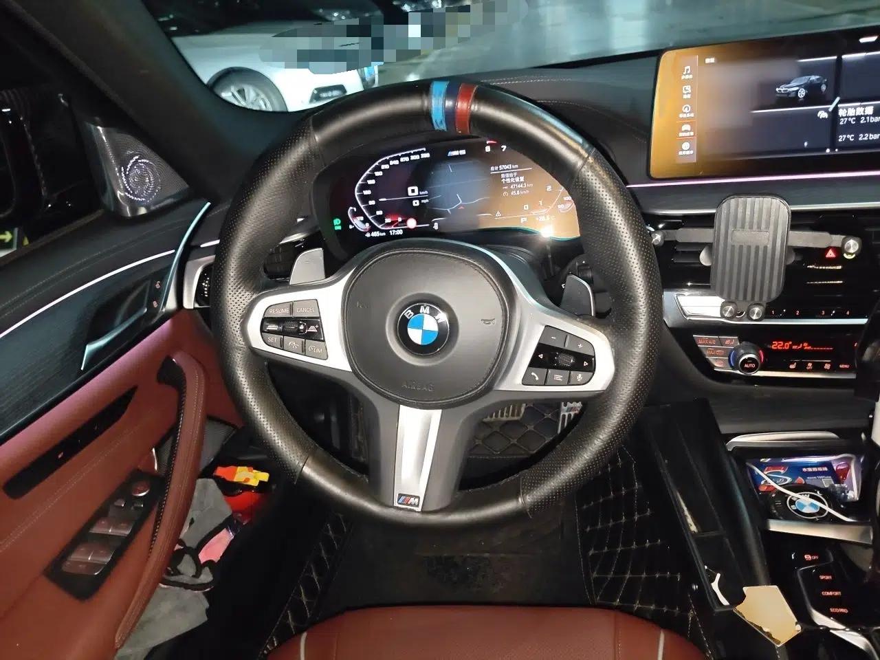 BMW 5 Series 2022 Revised Version 530Li xDrive M Sport Package — миниатюра 10