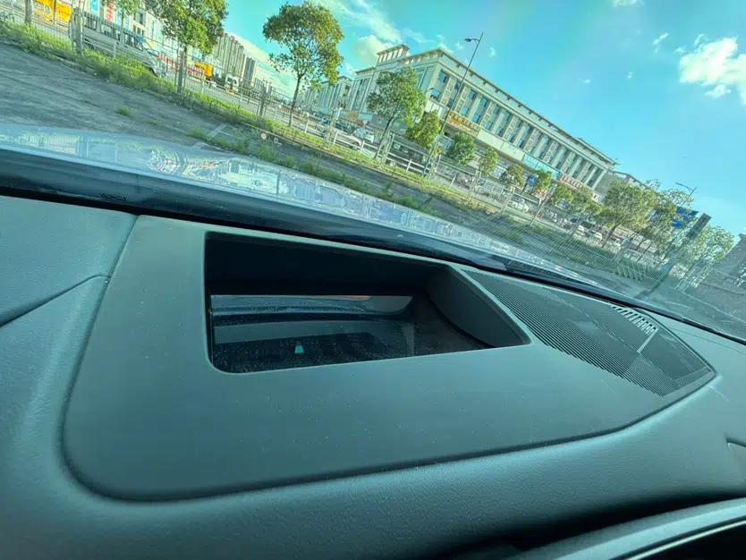 BMW 5 Series 2025 530Li Luxury Edition M Sport Package — миниатюра 26