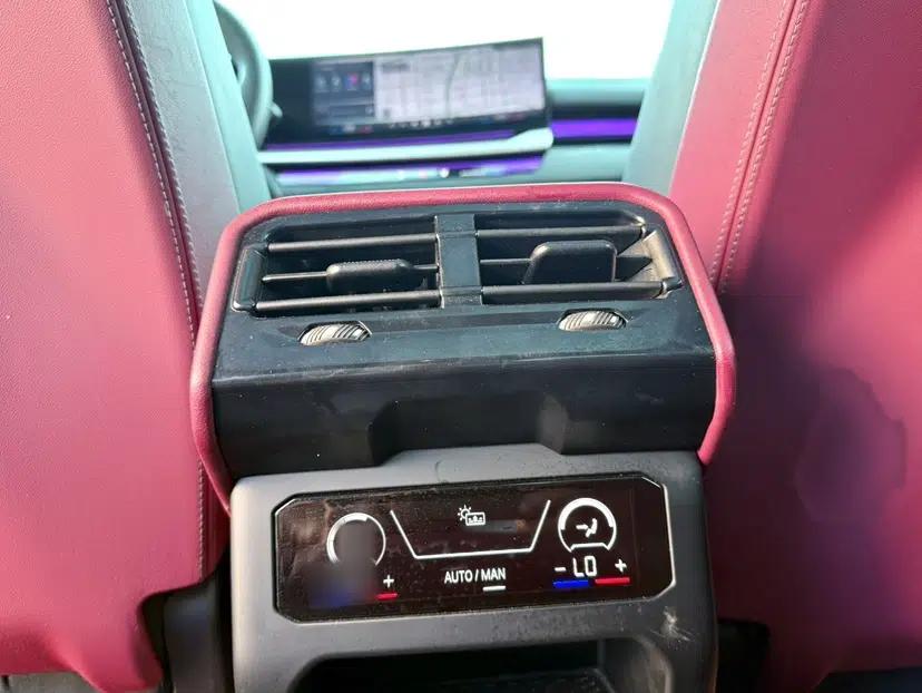 BMW 5 Series 2025 530Li Luxury Edition M Sport Package — миниатюра 30