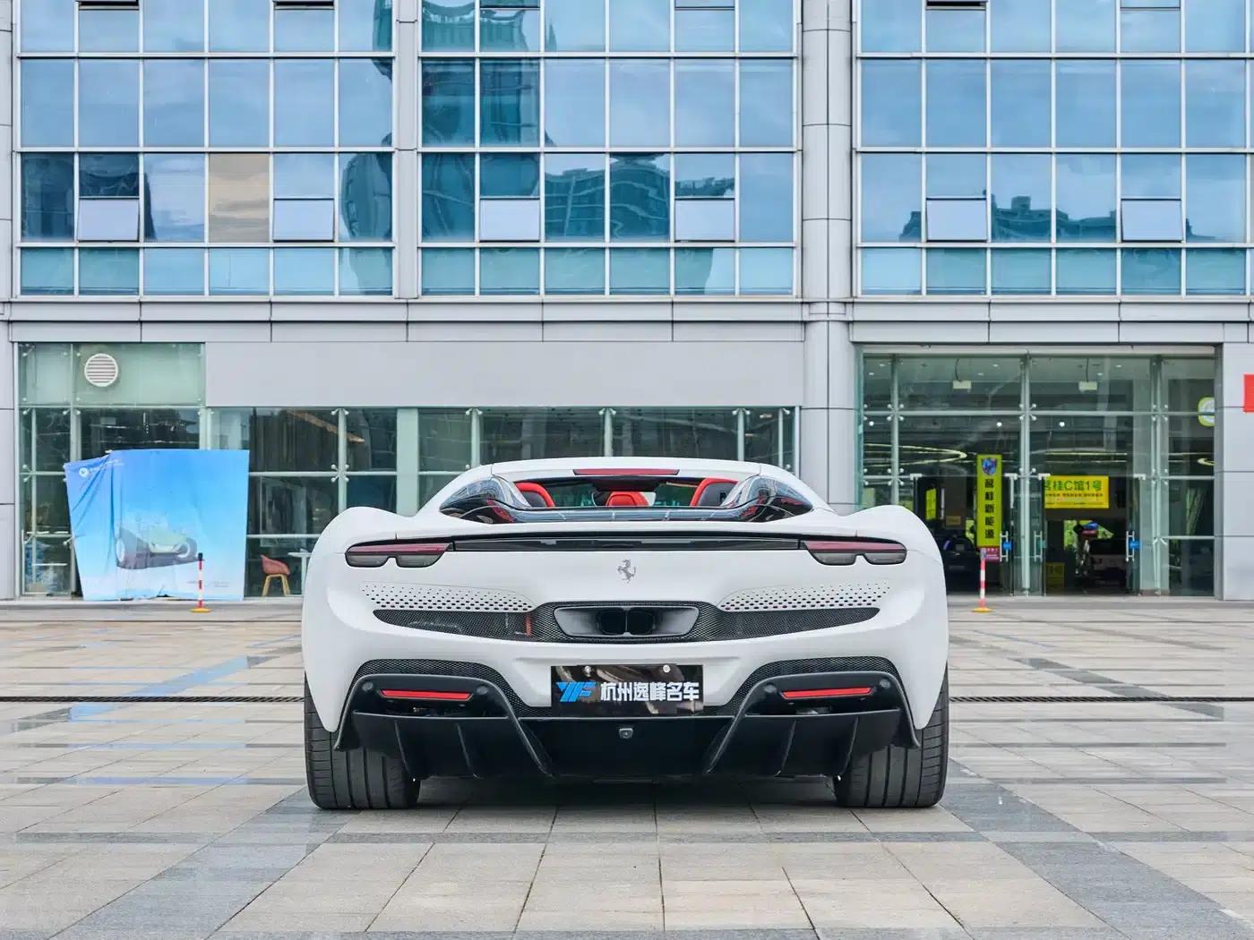 Ferrari 296 2022 3.0T V6 GTS — миниатюра 16