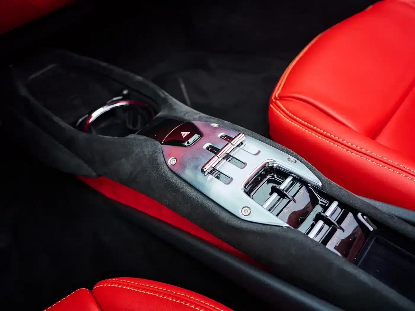 Ferrari 296 2022 3.0T V6 GTS — миниатюра 24
