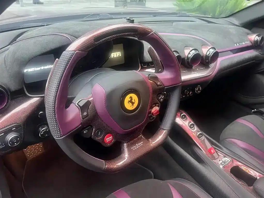 2013 F12berlinetta 6.3L Standard Model — миниатюра 6