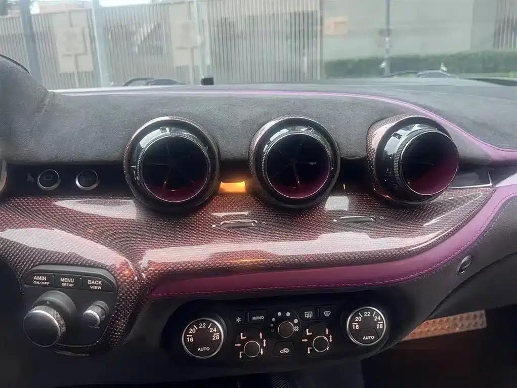 2013 F12berlinetta 6.3L Standard Model — миниатюра 9