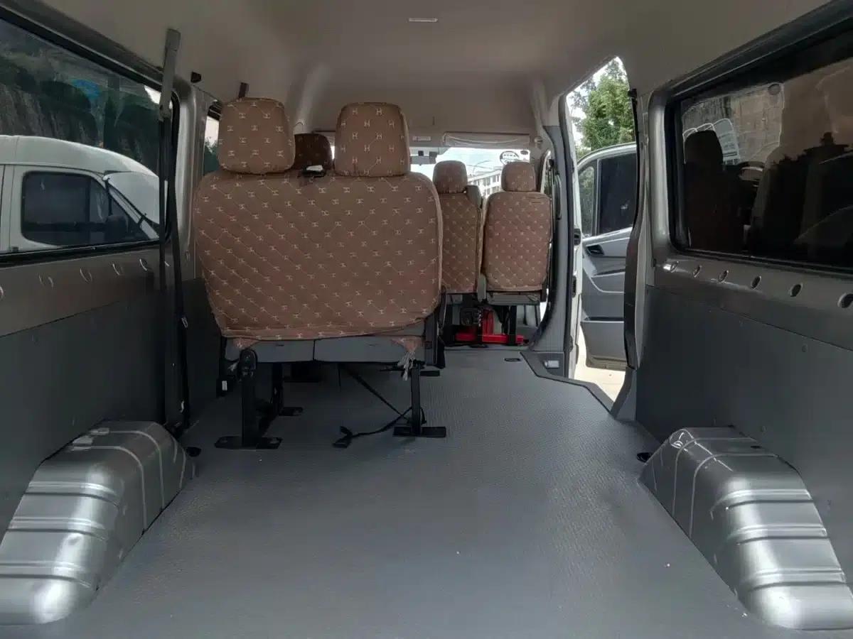 2022 Toano 2.8T Manual Multi-functional Extended Wheelbase, Center Roof, Rear Single Tire, 5/6/7/9 Seats F2.8NS6B177L — миниатюра 6