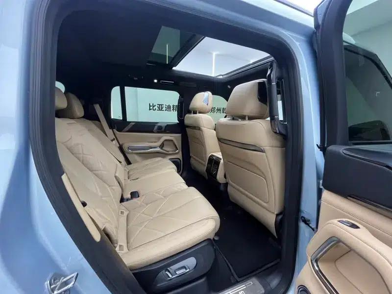 Leopard 8 2025 Smart & Brave Flagship Edition 7-Seater — миниатюра 12
