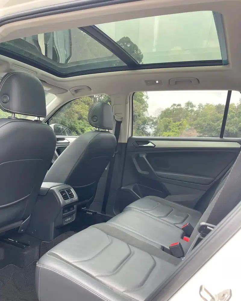 Tiguan L PHEV 2021 1.4T Plug-in Hybrid Premium Edition — миниатюра 12