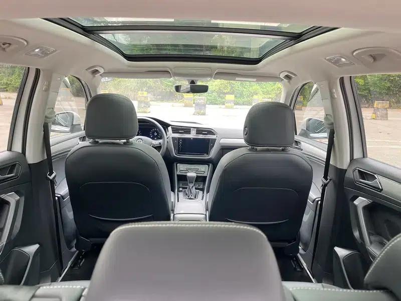 Tiguan L PHEV 2021 1.4T Plug-in Hybrid Premium Edition — миниатюра 14