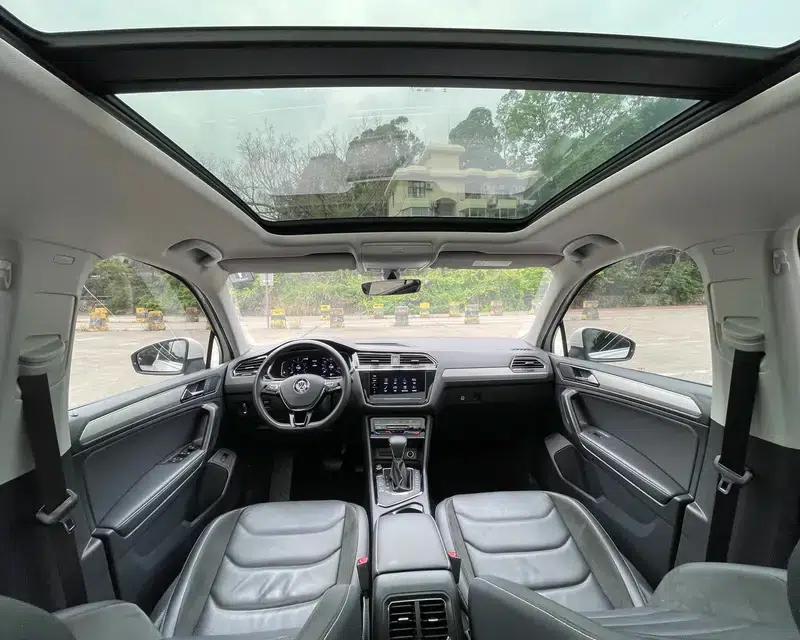 Tiguan L PHEV 2021 1.4T Plug-in Hybrid Premium Edition — миниатюра 27