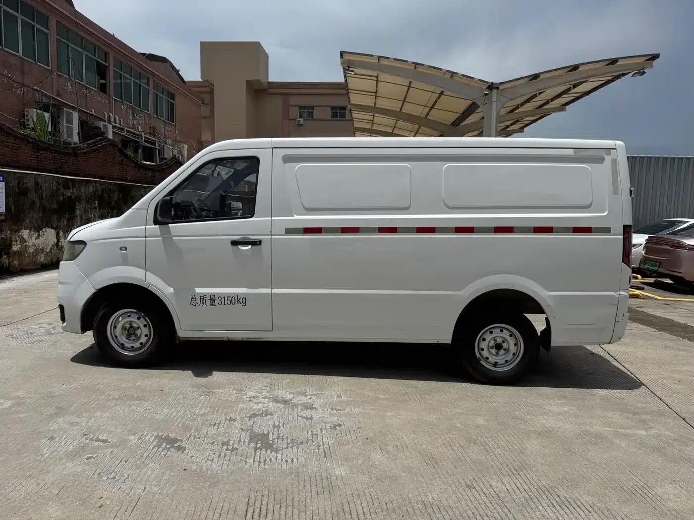 EV6 2023 Fast Charging Version — миниатюра 8
