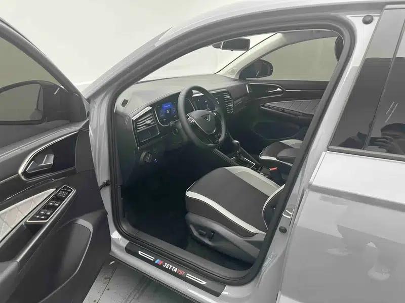 Jetta VS7 2023 280TSI Automatic High-Gloss Enjoy Edition — миниатюра 15