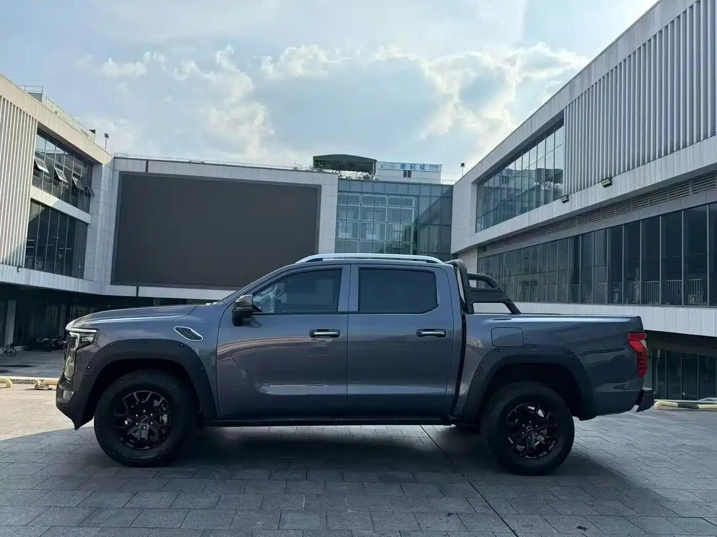 Foton Mars 2024 Mars 9 2.0T Gasoline Automatic Four-Wheel Drive Standard Wheelbase Supreme Edition — миниатюра 7