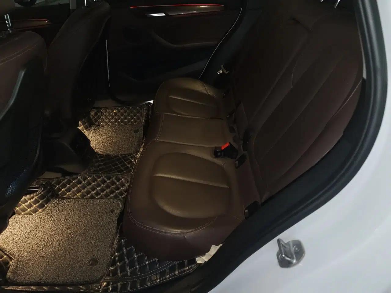 BMW X1 2018 xDrive20Li Luxury Edition — миниатюра 17