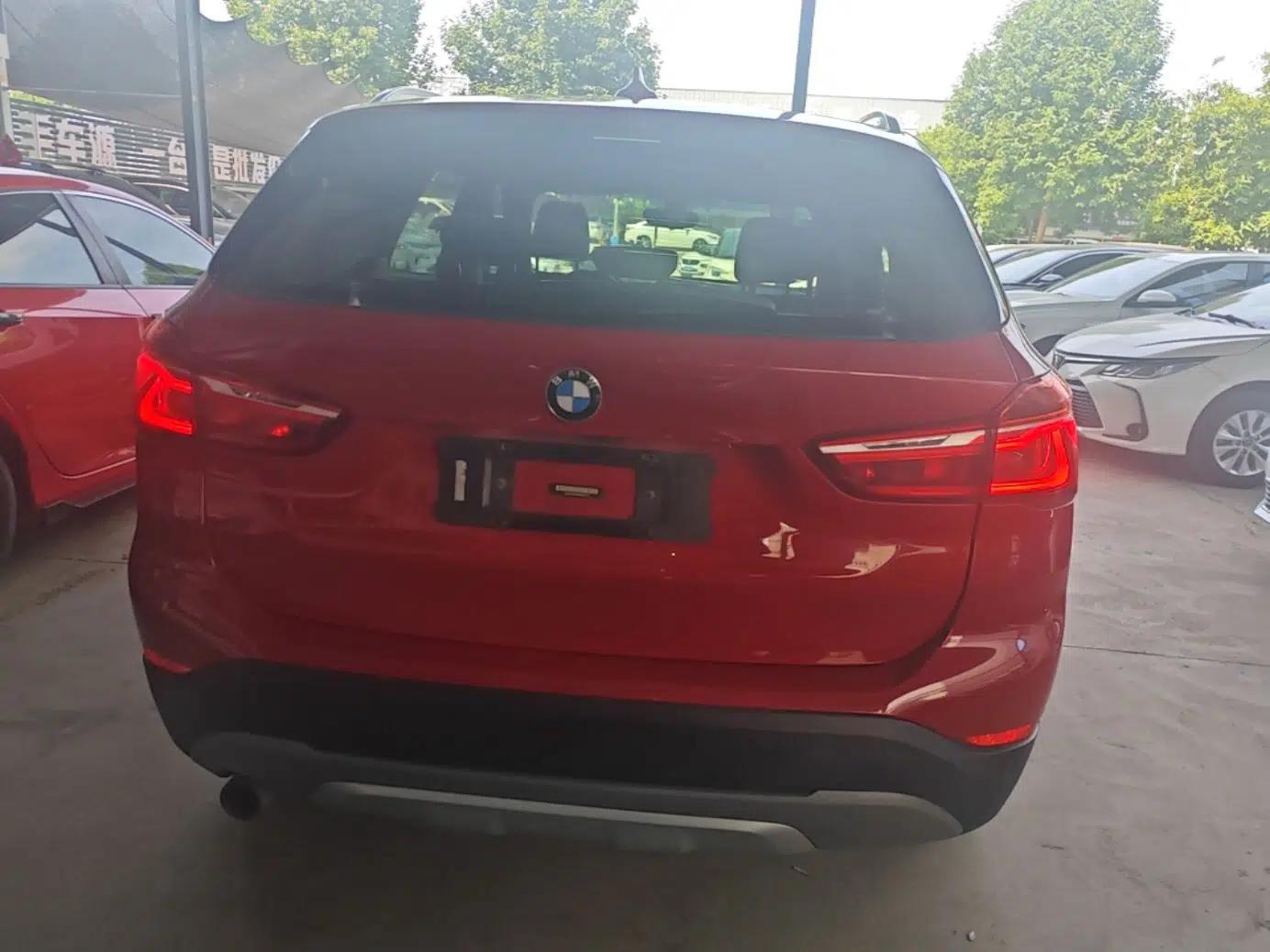 BMW X1 2018 sDrive18Li Luxury Model — миниатюра 5