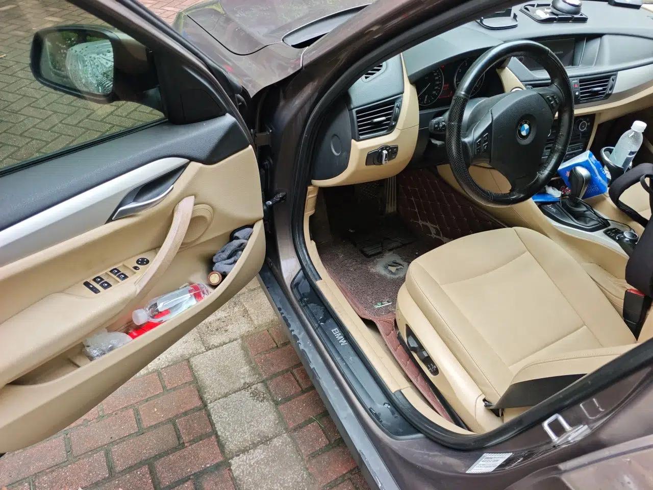 BMW X1 2012 sDrive18i Luxury Edition — миниатюра 16