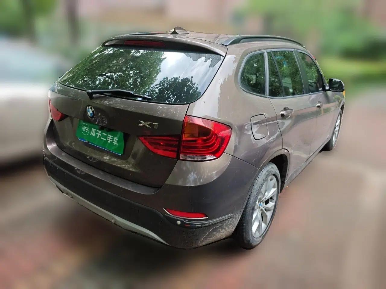 BMW X1 2012 sDrive18i Luxury Edition — миниатюра 6