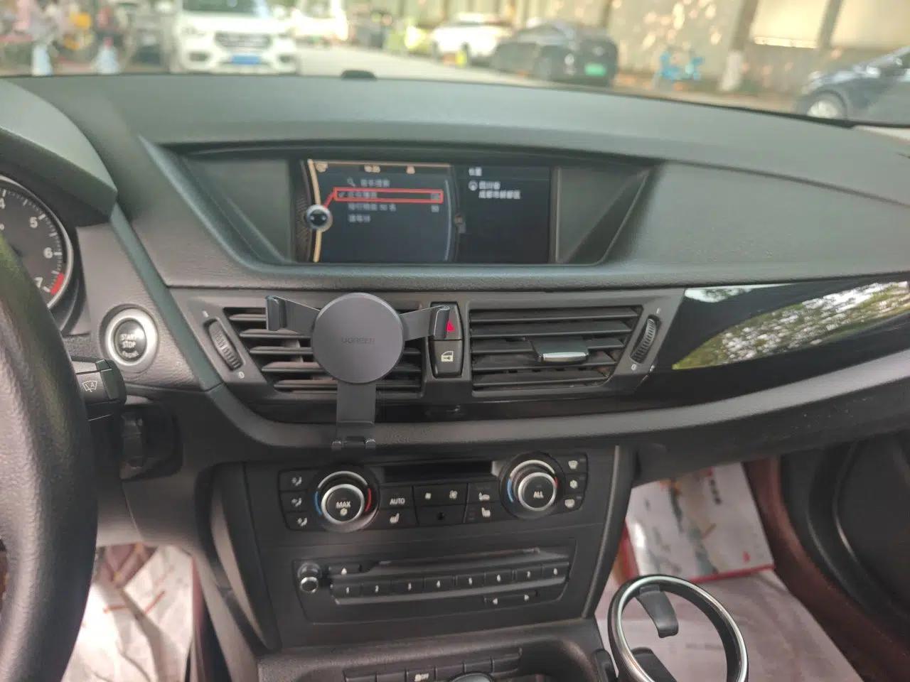 BMW X1 2012 sDrive18i Luxury Edition — миниатюра 13