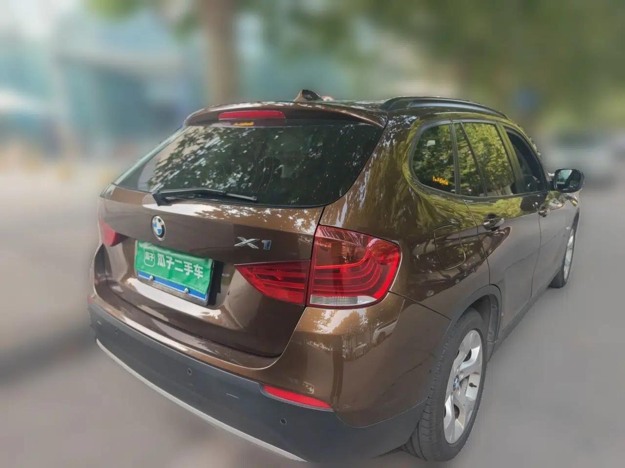 BMW X1 2012 sDrive18i Luxury Edition — миниатюра 6