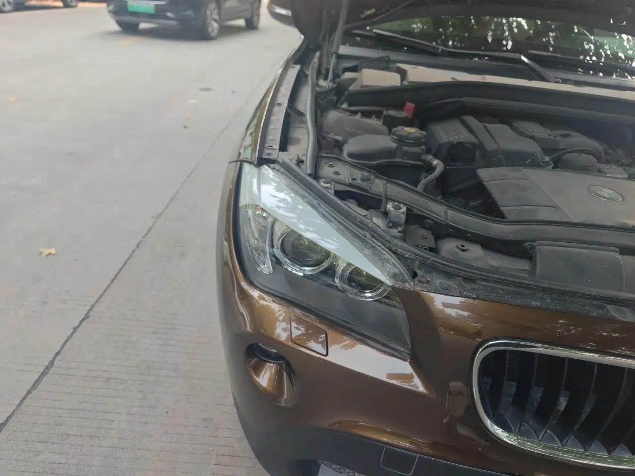 BMW X1 2012 sDrive18i Luxury Edition — миниатюра 7