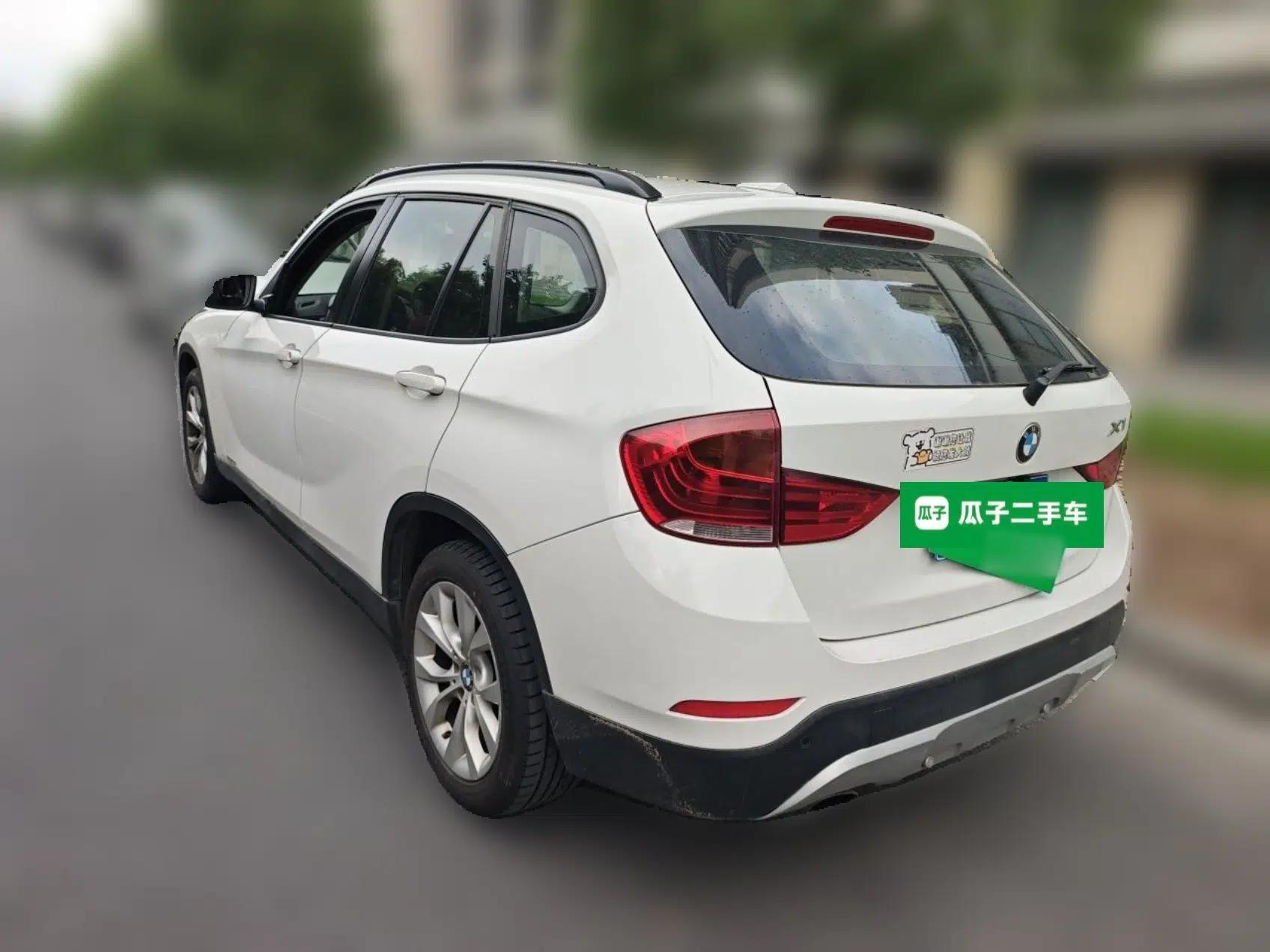 BMW X1 2012 sDrive18i Luxury Edition — миниатюра 4