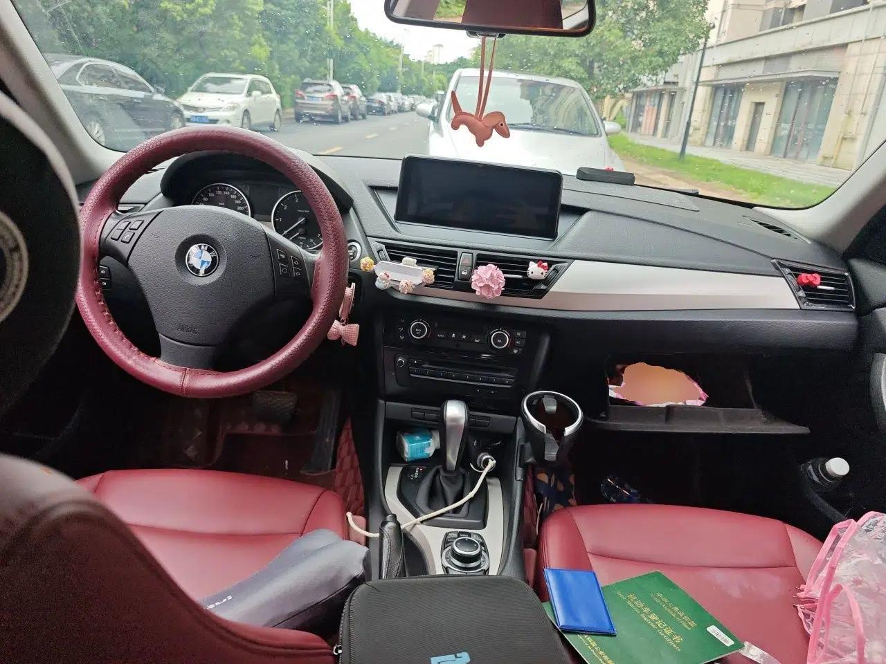 BMW X1 2012 sDrive18i Luxury Edition — миниатюра 9