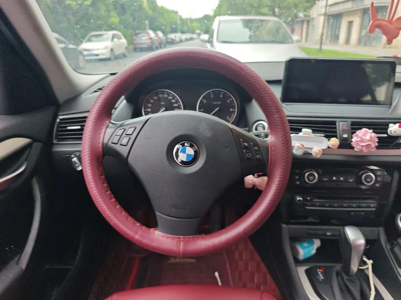 BMW X1 2012 sDrive18i Luxury Edition — миниатюра 10