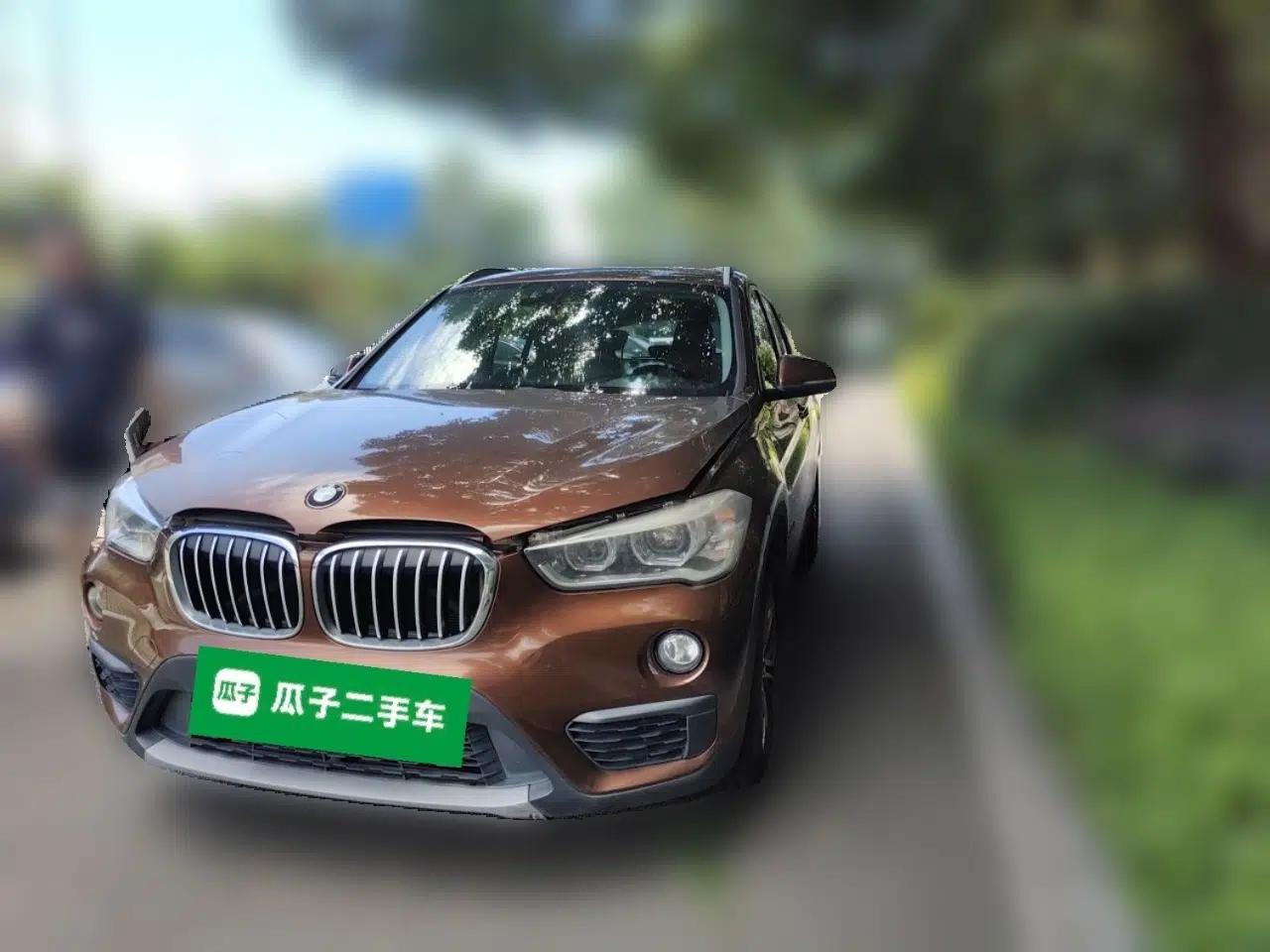 BMW X1 2018 sDrive20Li Leading Model — миниатюра 1
