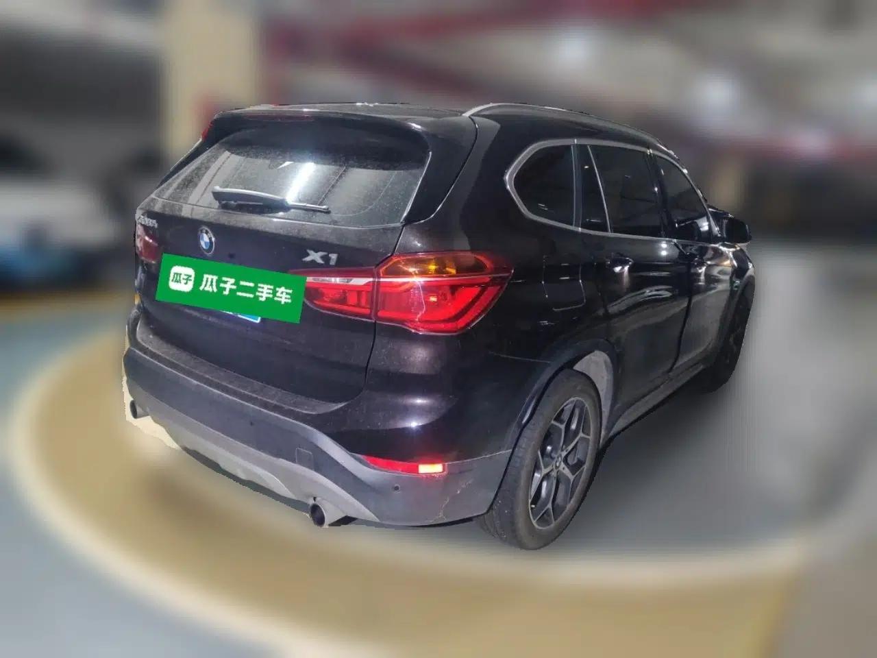 BMW X1 2018 xDrive20Li Luxury Edition — миниатюра 6
