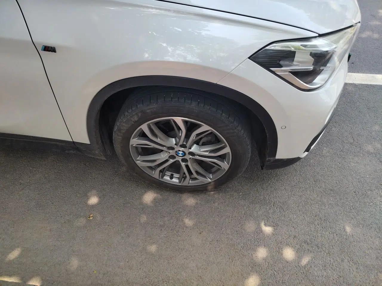 BMW X1 2019 sDrive20Li Leading Model — миниатюра 8