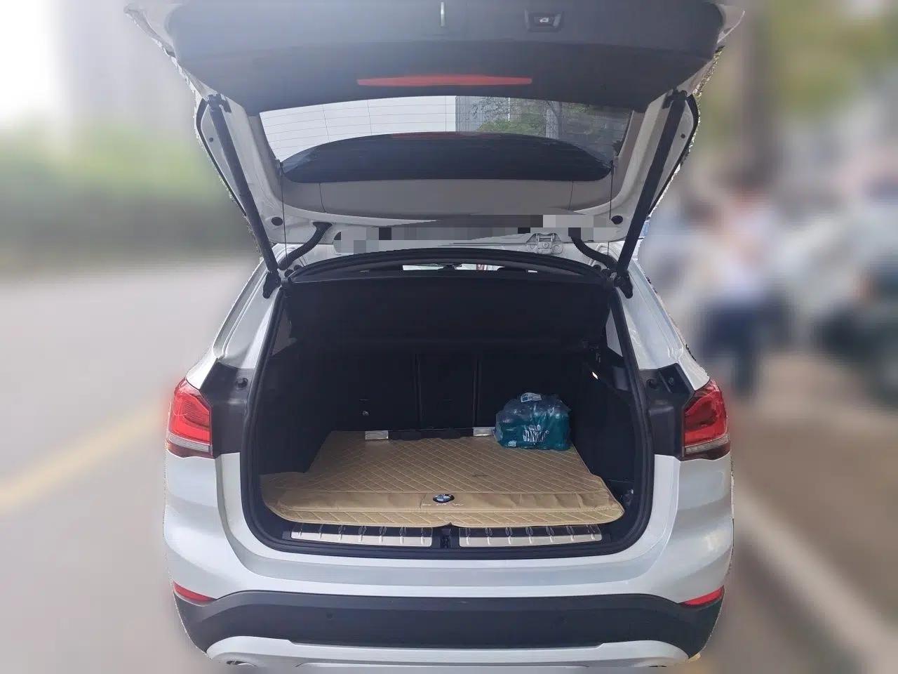 BMW X1 2020 sDrive20Li Premium Edition — миниатюра 16