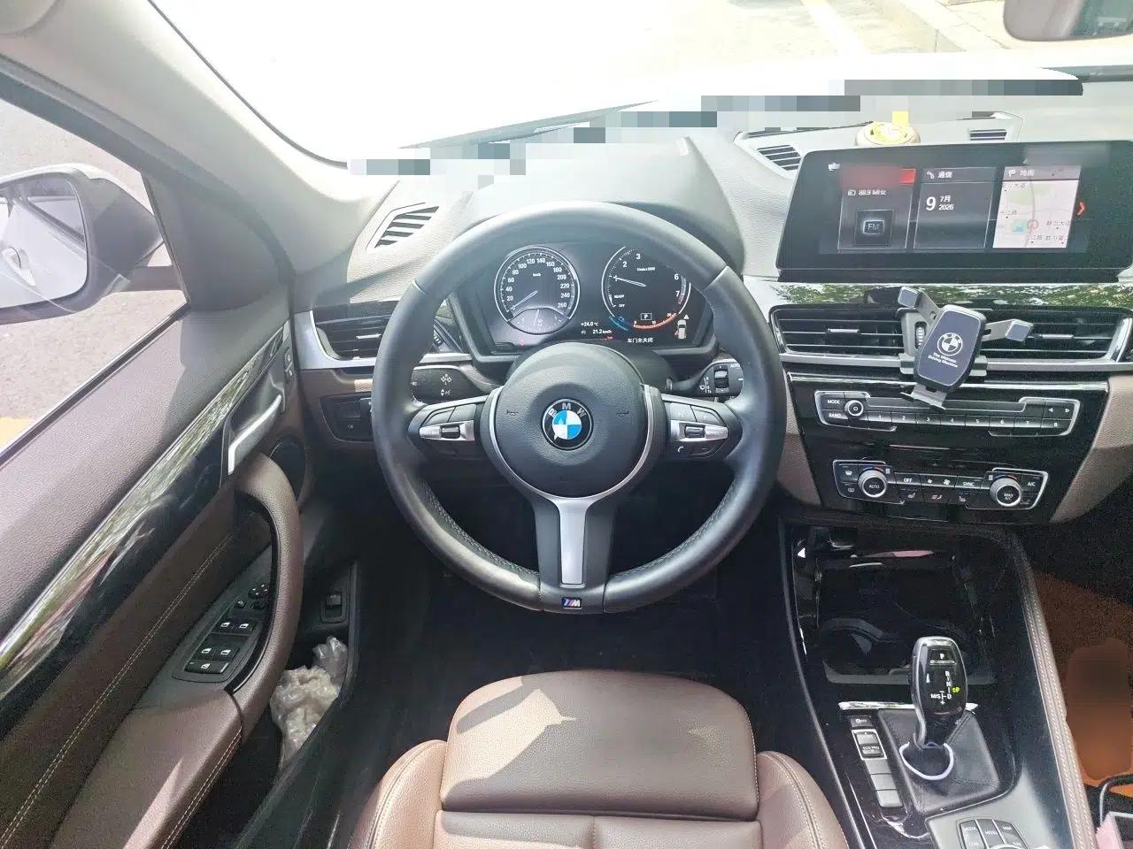 BMW X1 2020 sDrive20Li Premium Edition — миниатюра 7
