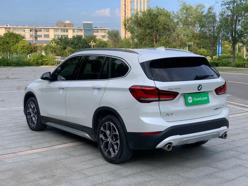 BMW X1 2021 sDrive20Li Premium Edition — миниатюра 6