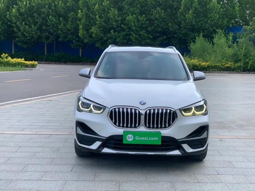 BMW X1 2021 sDrive20Li Premium Edition — миниатюра 9
